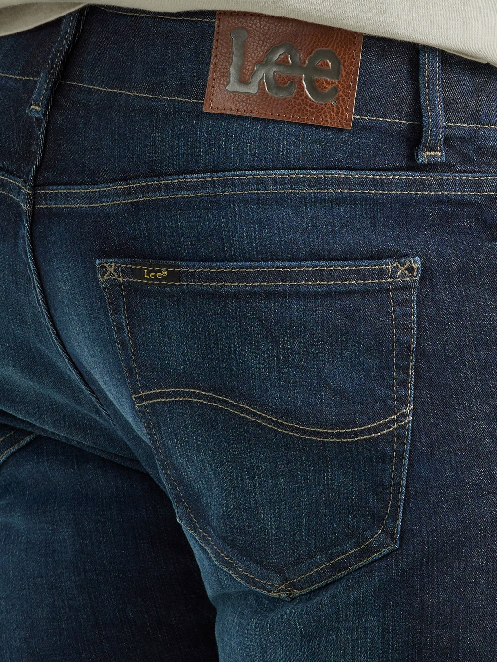 Men's Slim Straight Jean with Flex Waistband G521