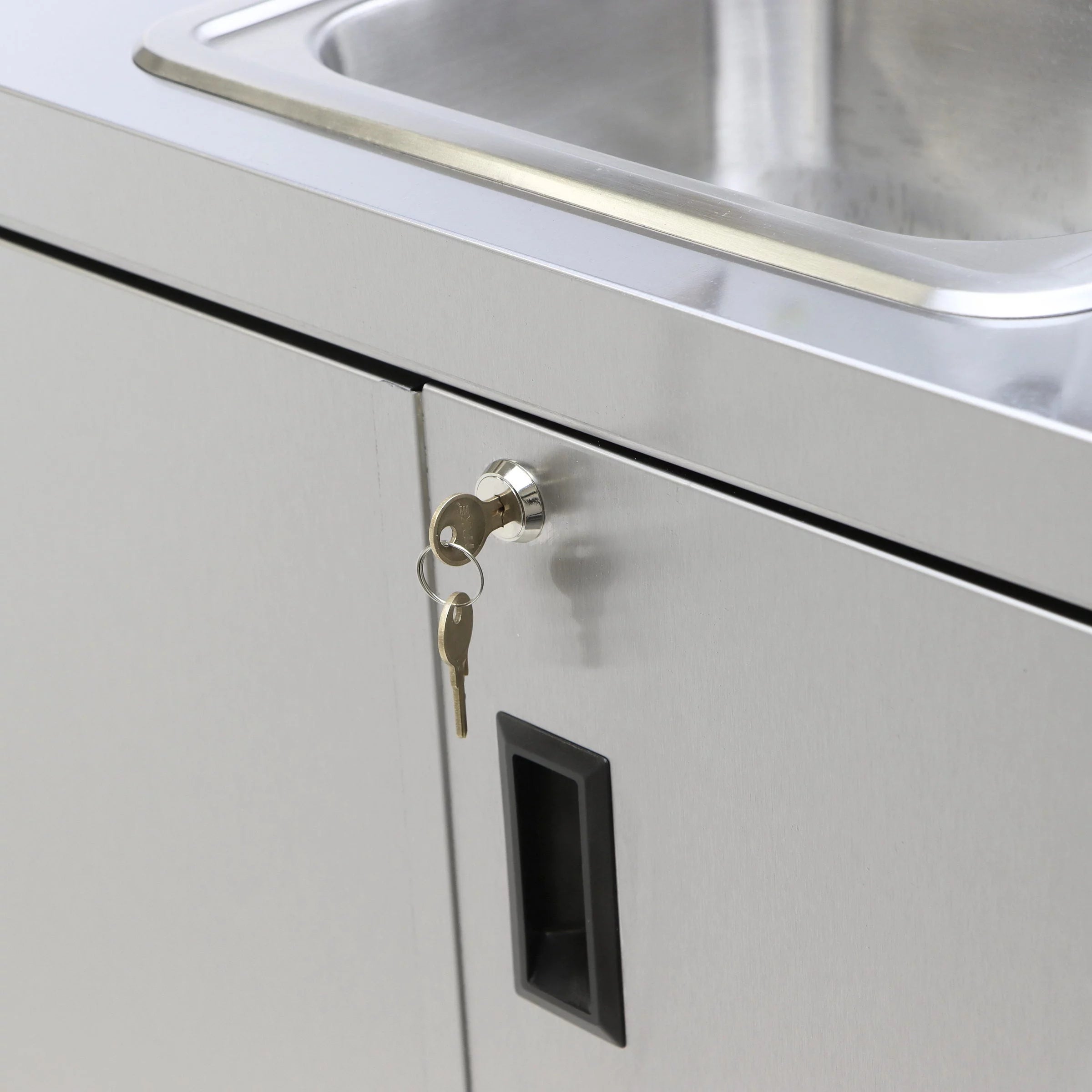 Portable Electric Sink with Hot Water Heater and Pump K75887