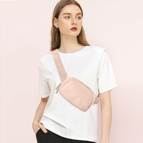 Two-Way Zipper Belt Bag Crossbody with Letter Patch W4588