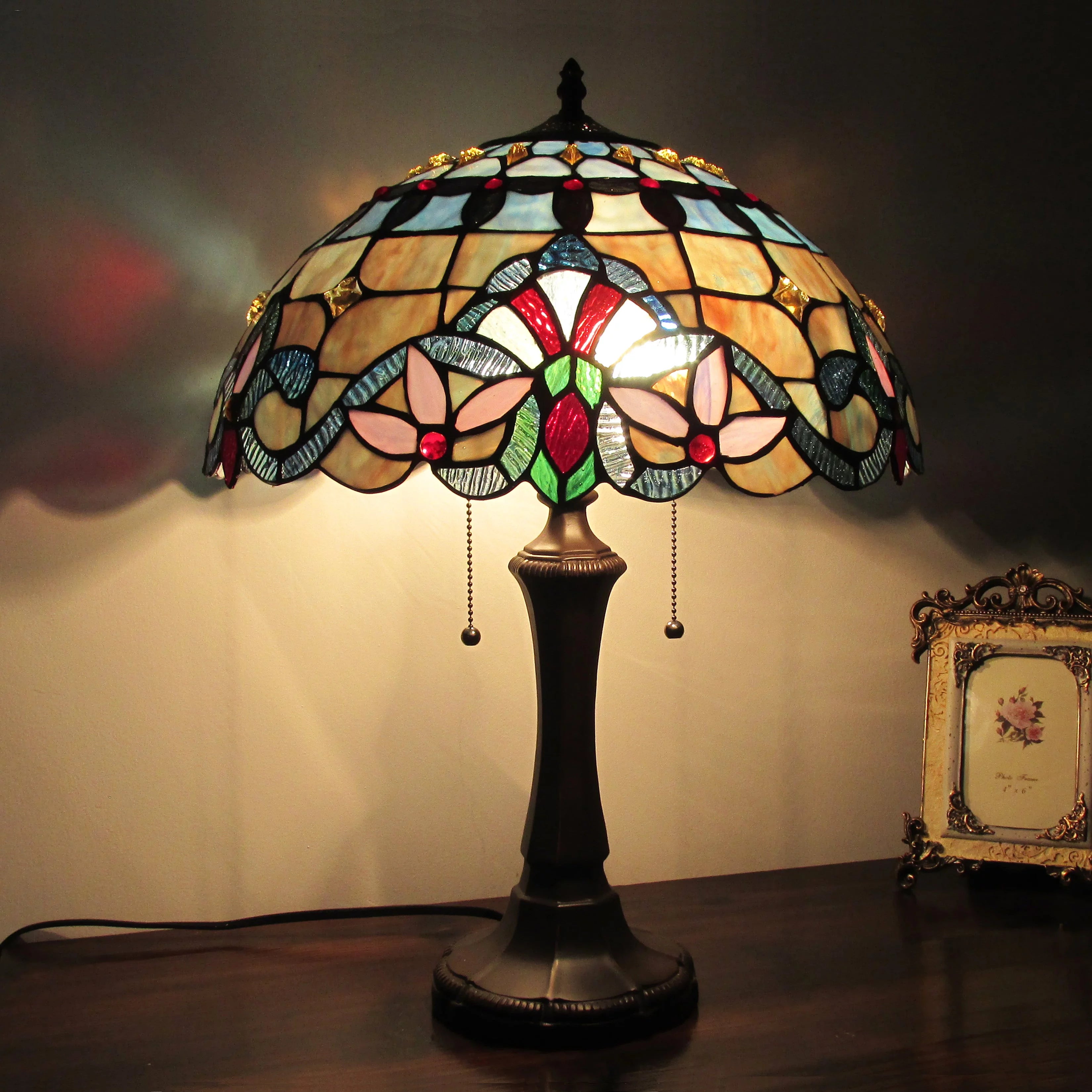 Victorian 2-Light Table Lamp with 16" Shade V45223