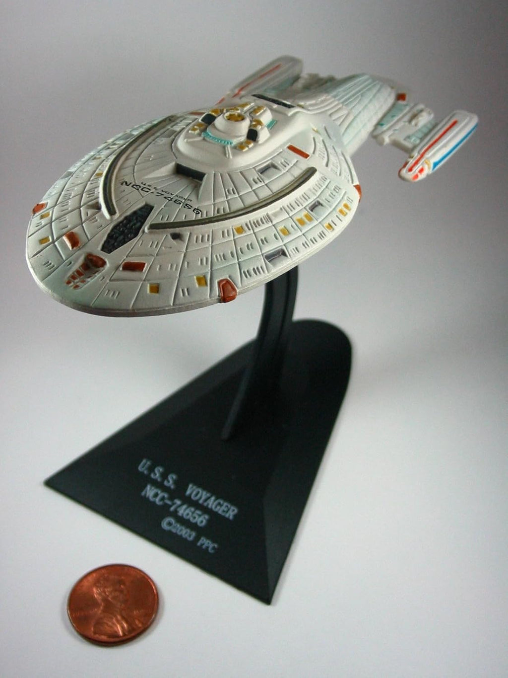 U.S.S. Voyager NCC-74656 Furuta Star Trek Federation Ships & Alien Ships Collection 2 Miniature Display Model