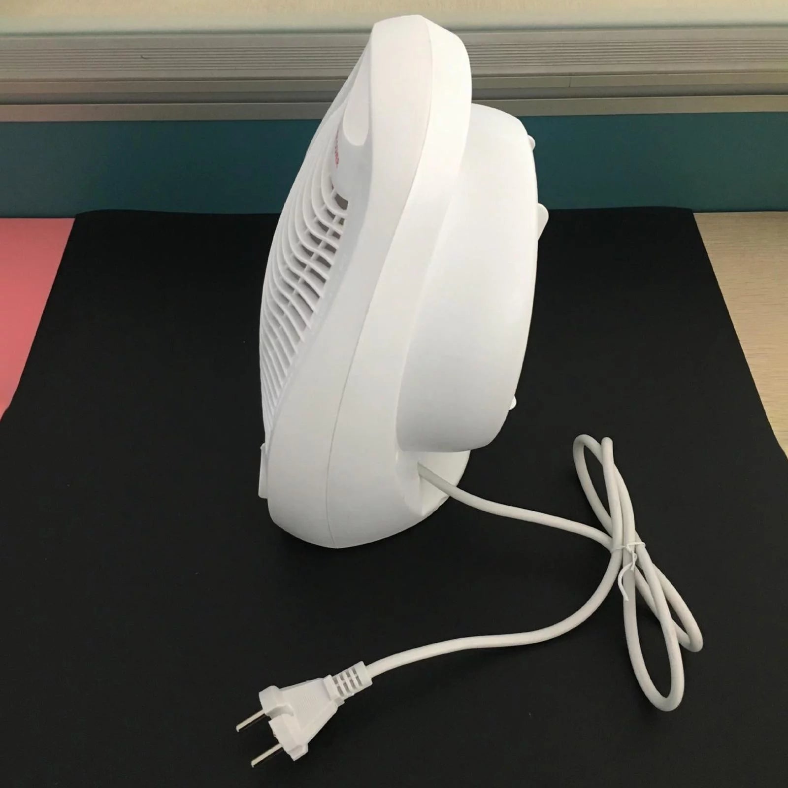 Portable Electric Fan Heater for Indoor Office Use L3789