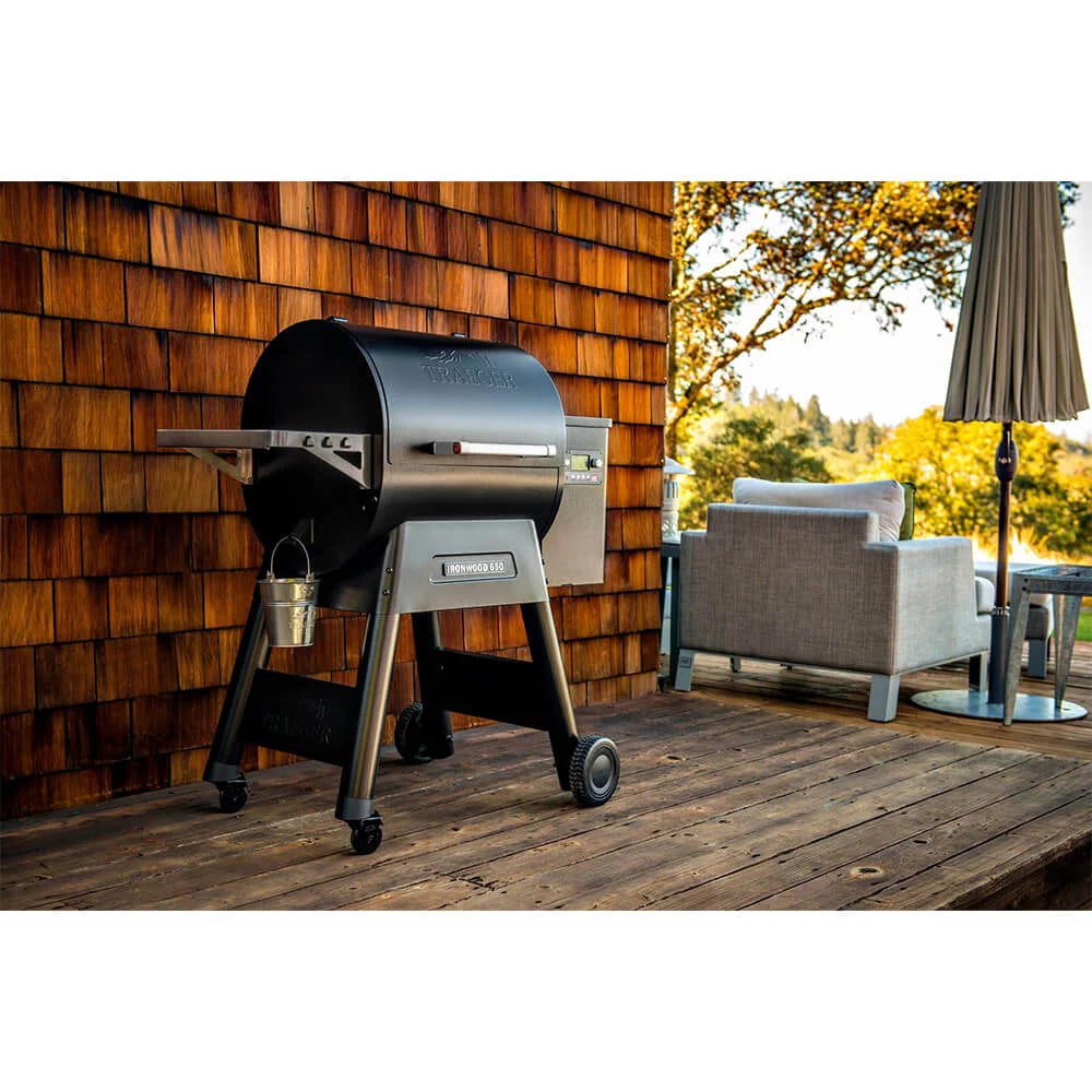 Ironwood 650 Pellet Grill J5292