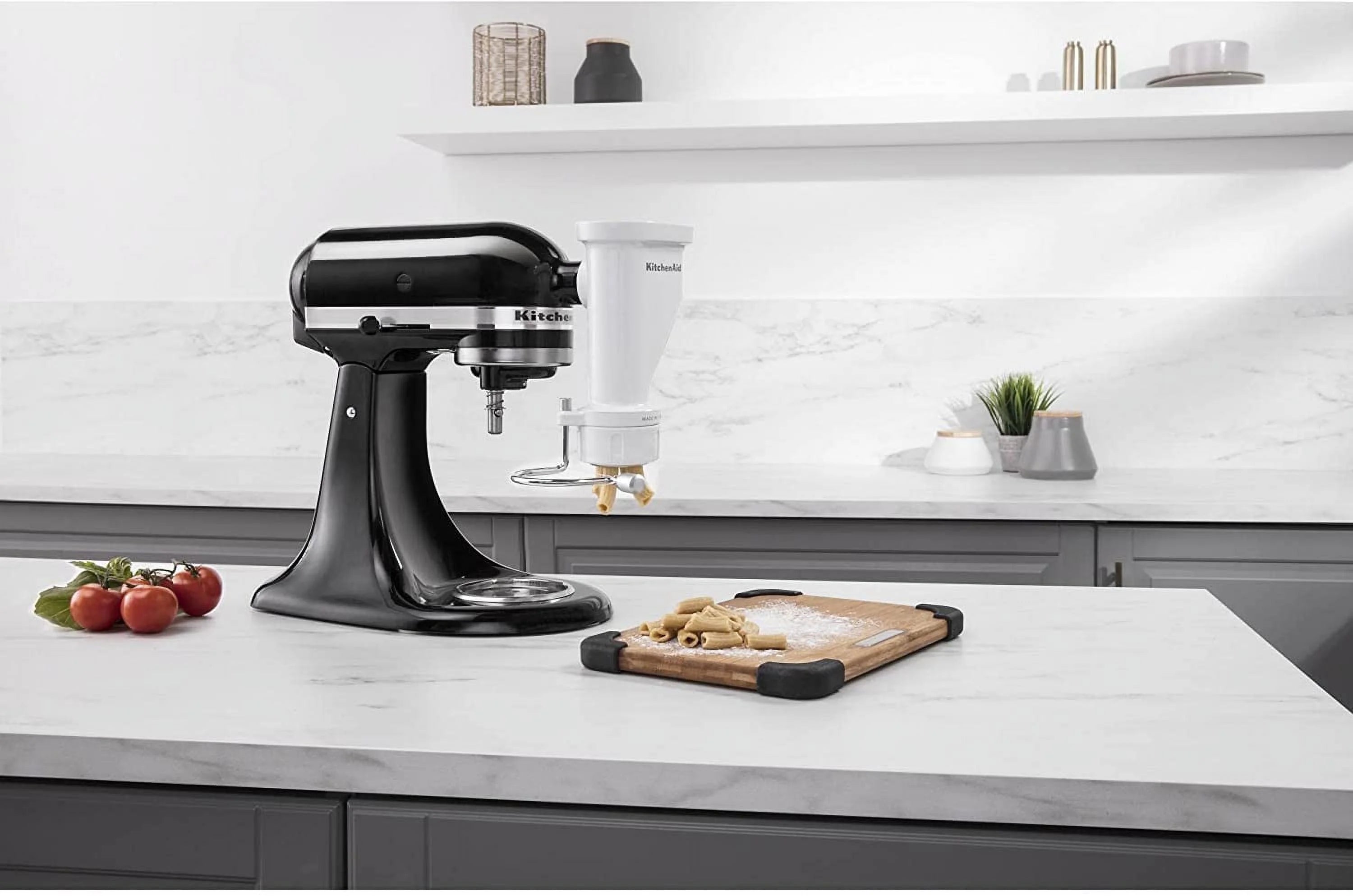 Gourmet Pasta Press Attachment with 6 Interchangeable Pasta Plates E585