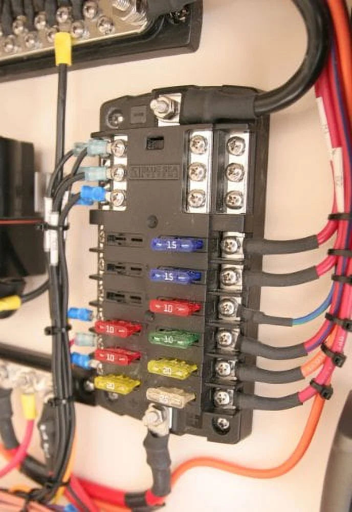12 Circuit Blade Fuse Block with Negative Bus and Cover I200