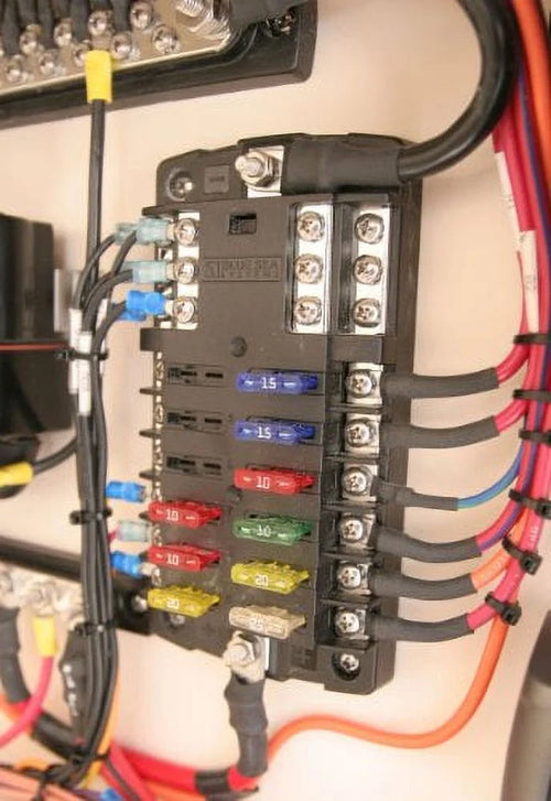 12 Circuit Blade Fuse Block with Negative Bus and Cover I200