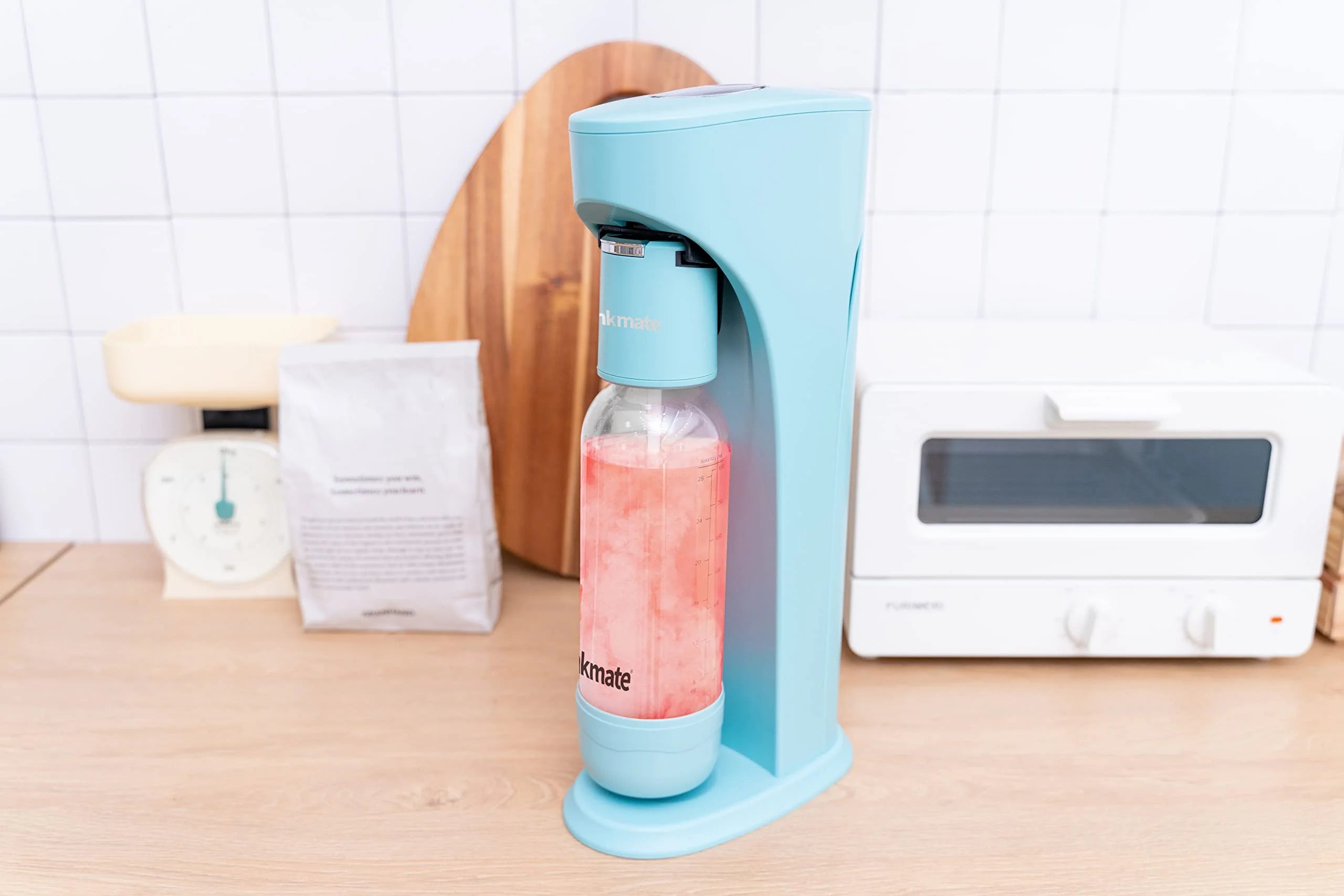Sparkling Water and Soda Maker with CO2 Test Cylinder W80500