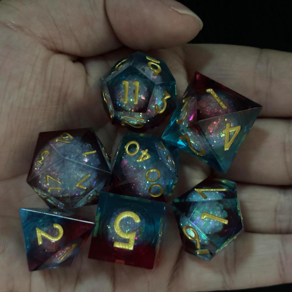 Floating Liquid Core Dice Set 7 Pieces Polyhedral for Dungeons and Dragons H633