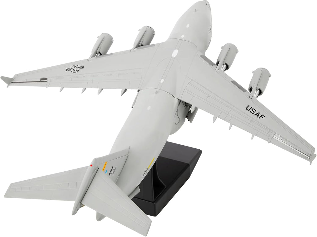 1/200 Fighter Jet Model Air Force C-17 diecast Military Airplanes Aircraft kit for Collection and Gift