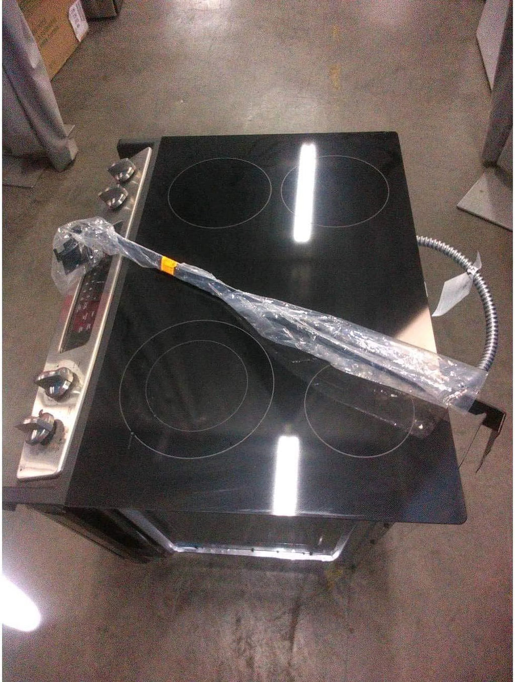 4.4 Cu.Ft. Stainless 4 Burner Drop-In Electric Range G36550