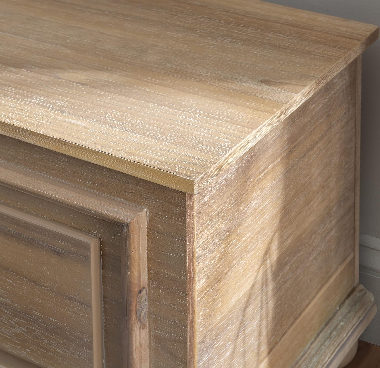 Natural Cedar Chest Bench E3177