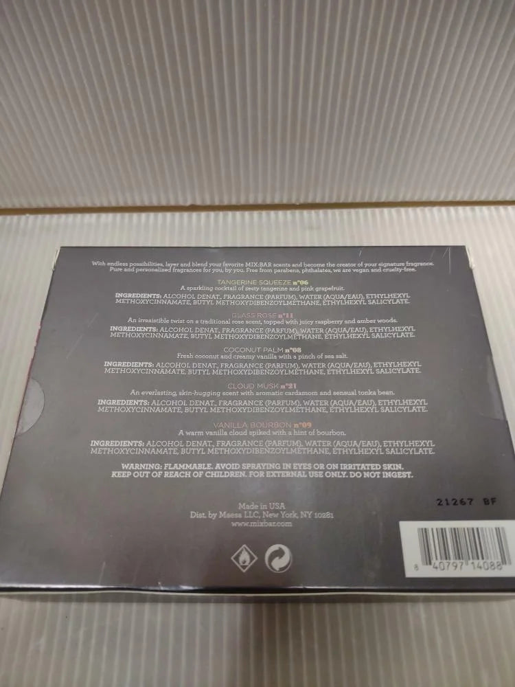 Perfume Sampler Scent Discovery Set F30262